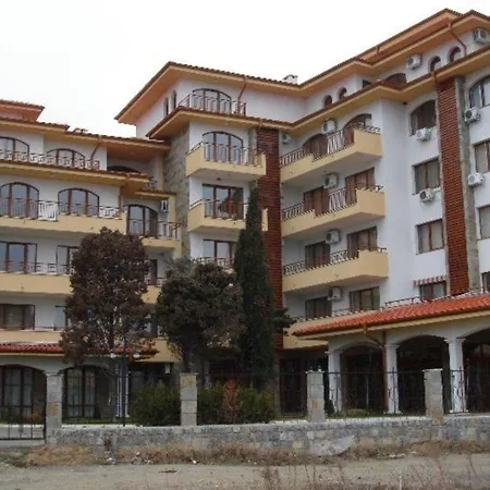 Aparthotel Dream 2*